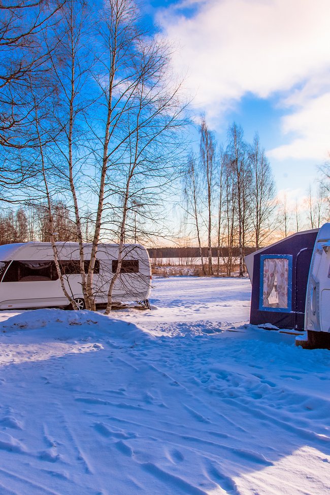 Dauercamper im Winter